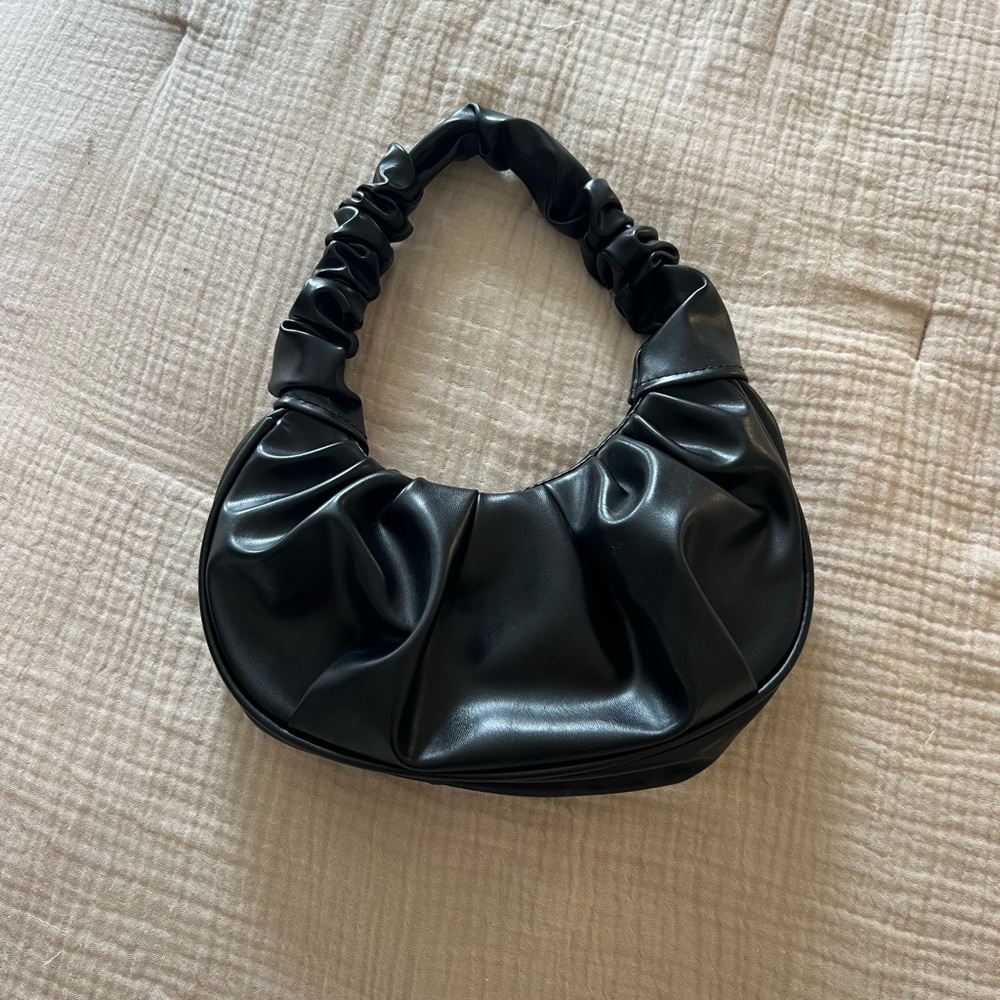Black Shoulder Bag